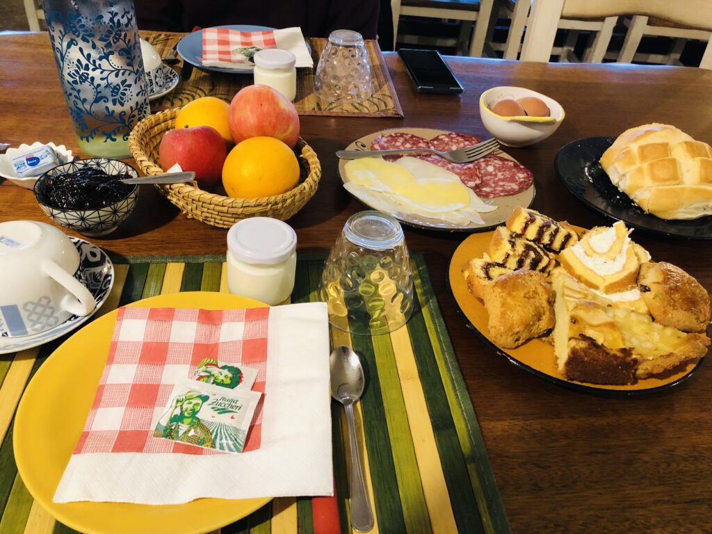Colazione all'Ecoparco Neulè, Lago Cedrino, NU